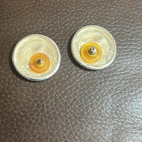 Vintage Earrings - Picture 2 of 3